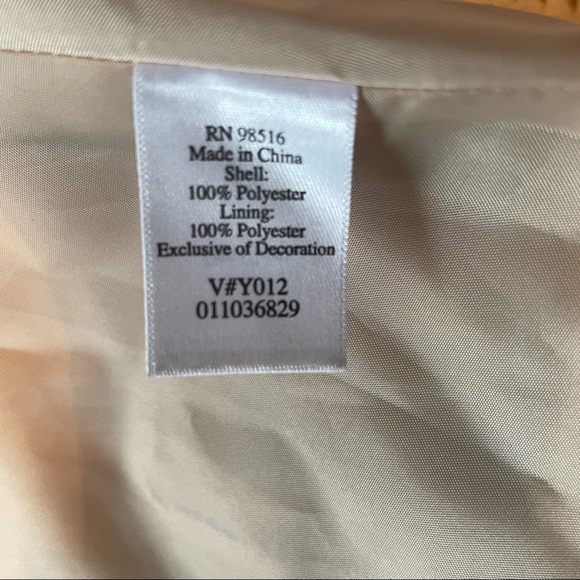 Coldwater Creek faux suede blazer. Cream and different shades of tans size P14 - Picture 16 of 16